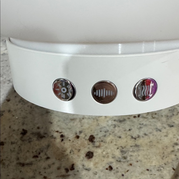 Baby Dream.White Bear Night light ,humidifier and sound machine . - Picture 3 of 5